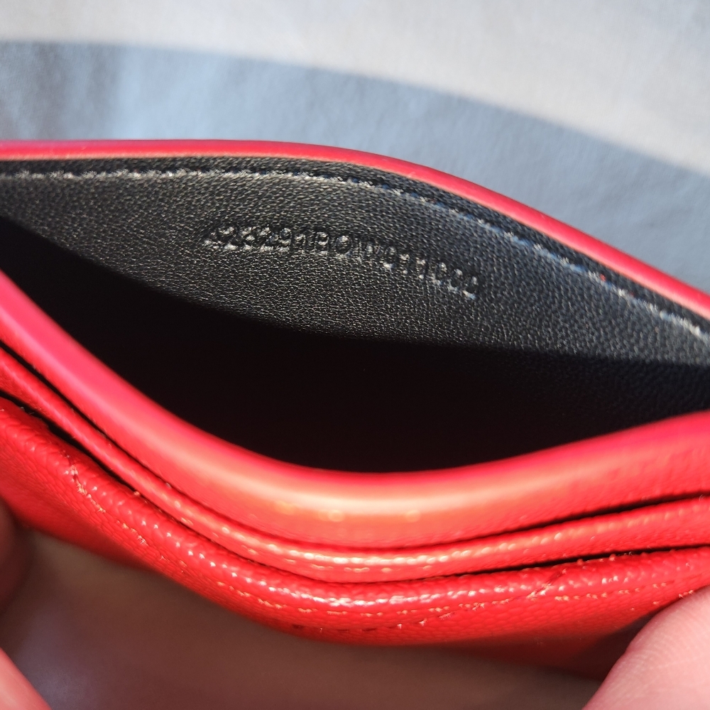 Red Cardholder With Box - Picture 5 of 10
